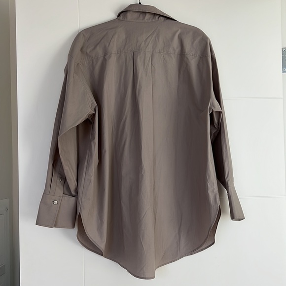 H&M | grey button down - Picture 2 of 2